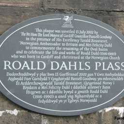 Roald Dahl Plass plaque