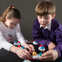 Project Torino, un sistema para enseñar a programar a niños invidentes