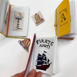 Jugar a crear libros en miniatura