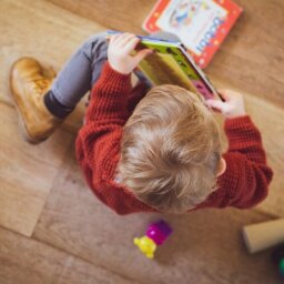 Low-Tech en bibliotecas: nuevas fórmulas para mantener la distancia social