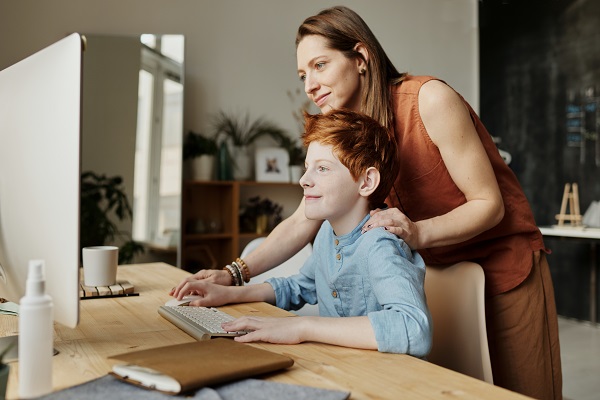 Claves para mantener a los niños seguros en Internet